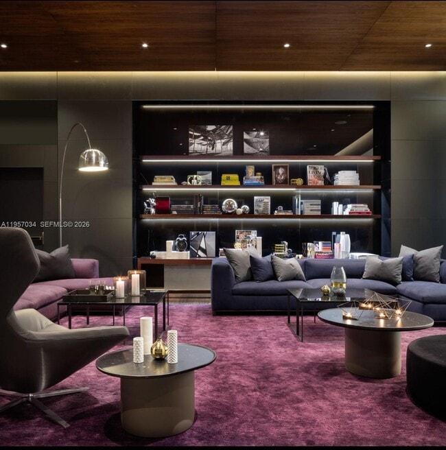 Building Photo - 88 SW 7th St