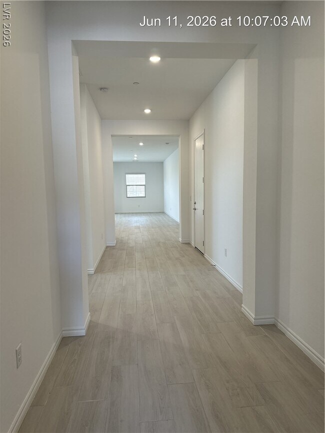 Building Photo - 37 Charlotte Rdg Pl