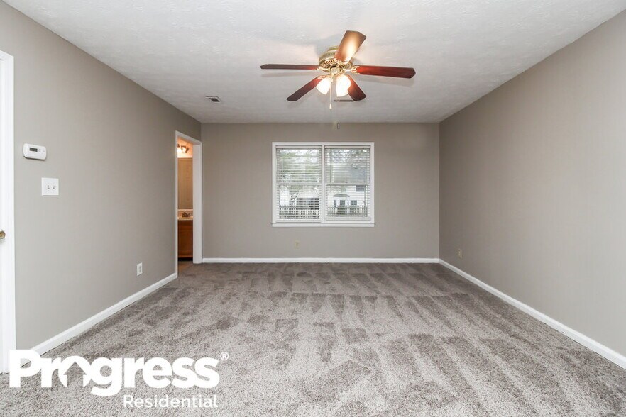 Building Photo - 505 Planceer Pl