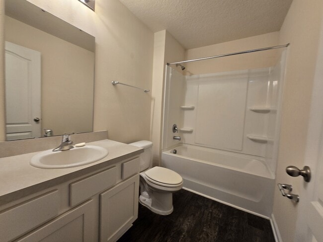 Building Photo - 118 Holston Cir