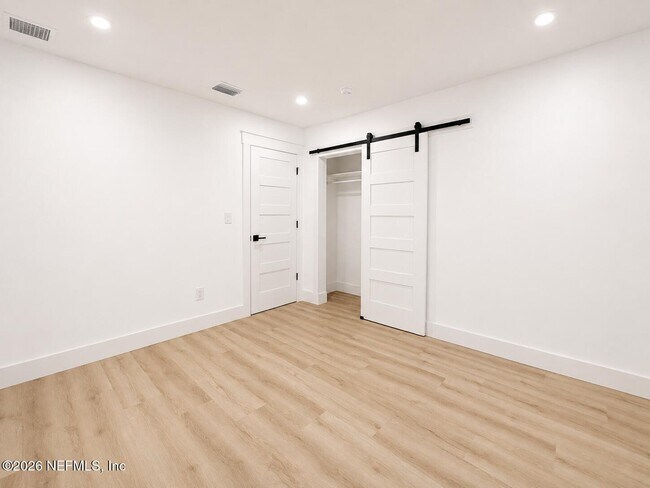 Building Photo - 5419 4th St