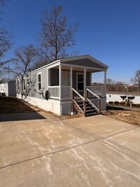 Building Photo - 640 State Hwy 248