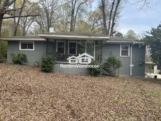 Building Photo - 1529 Foster Ave