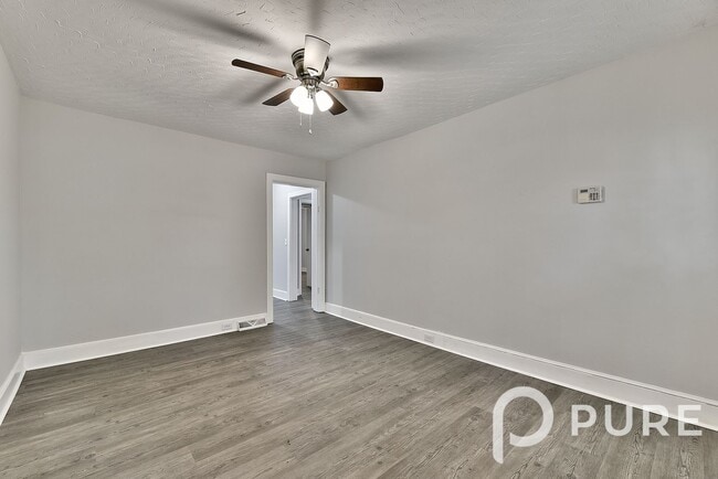 Building Photo - 1414 Mt Vernon St