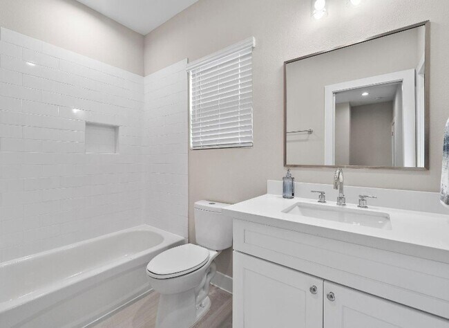 Building Photo - New Construction Luxury Home 14 Minutes fr...