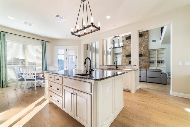 Building Photo - 1701 Morning Moon Cir