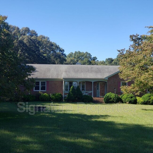 7285 Beulah Church Rd 7285 Beulah Church Rd Mechanicsville VA 23111