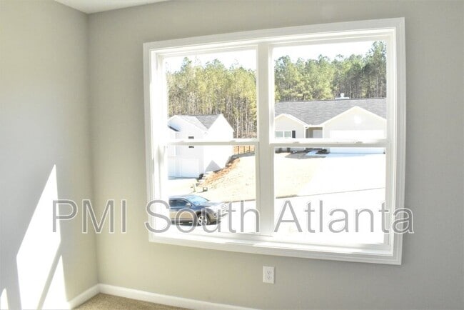 Building Photo - 143 Misty Grove Ln