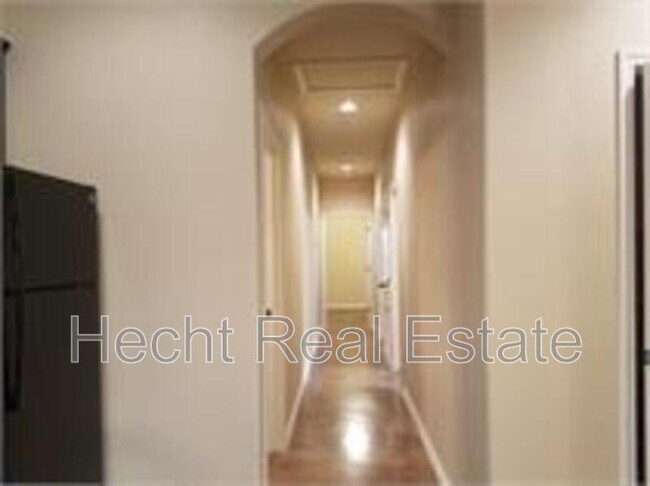 Building Photo - 181 Joanne Cv