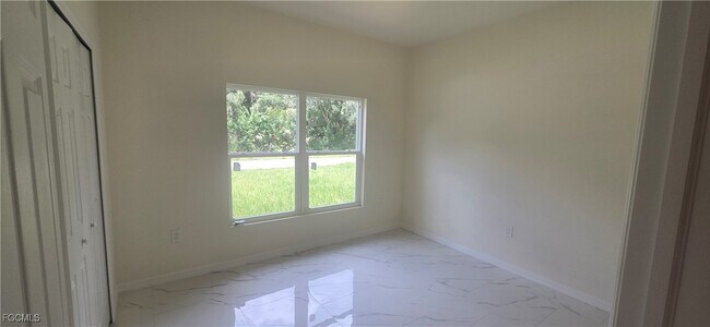 Building Photo - 3517 49th St W