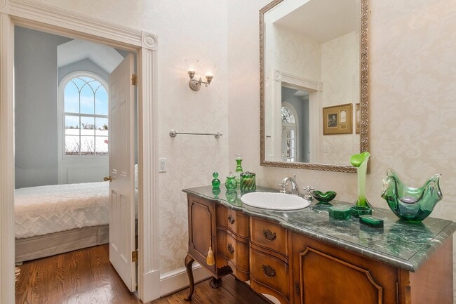 Building Photo - 3230 Volta Pl NW