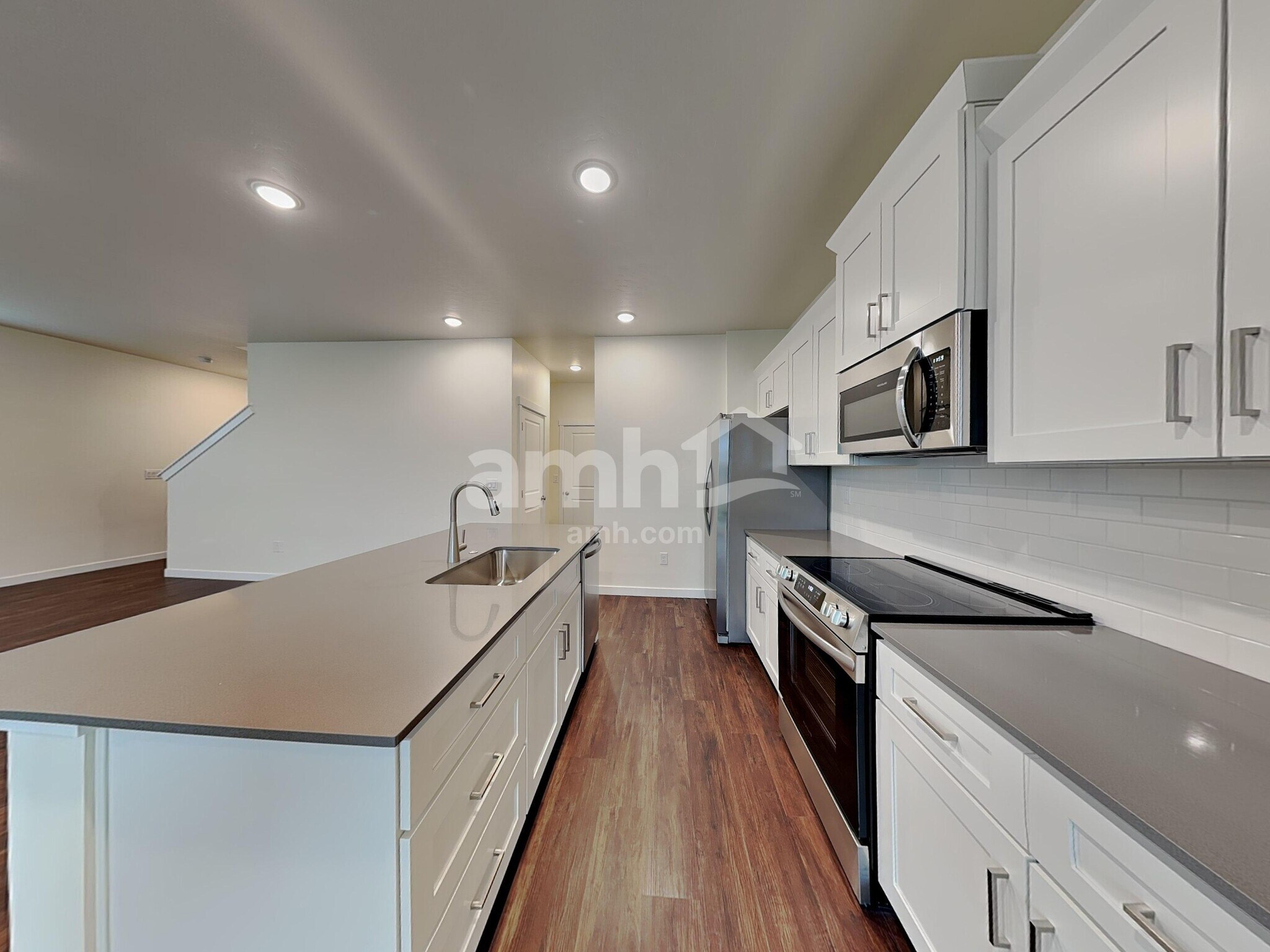 Building Photo - 9525 W Bowie Ct