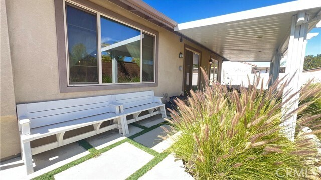 Building Photo - 10885 Verna Ln