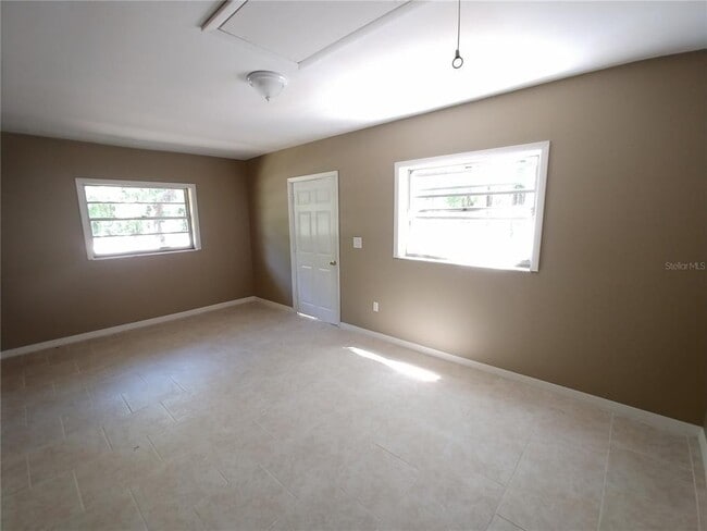 Building Photo - 190 N Bobwhite Point