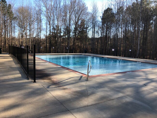 Building Photo - 3 Bedroom, 3.5 Bath Condo in Oxford Mississippi in Creekside.