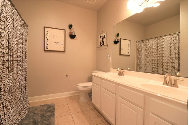 Building Photo - 6126 Emberwood Falls Dr