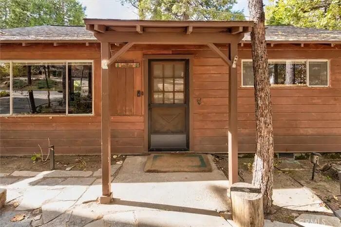 Building Photo - 53654 Rd 432