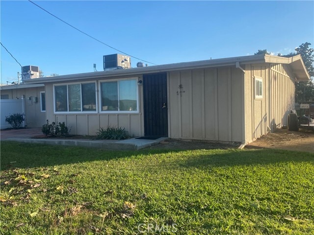 Building Photo - 26980 Augusta Dr