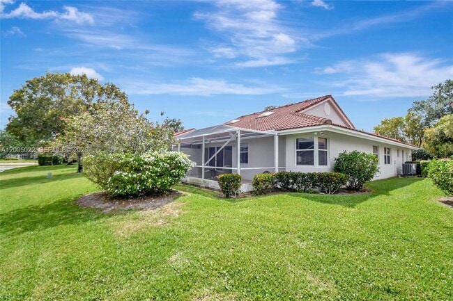 Building Photo - 7713 Springwater Pl