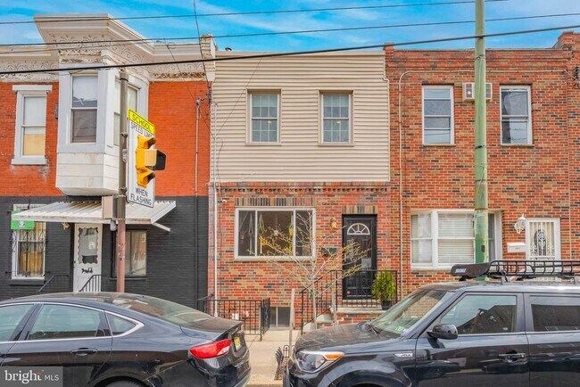 Building Photo - 1805 S 11th St