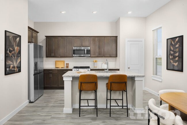 Building Photo - 22702 Terrazzo Dr