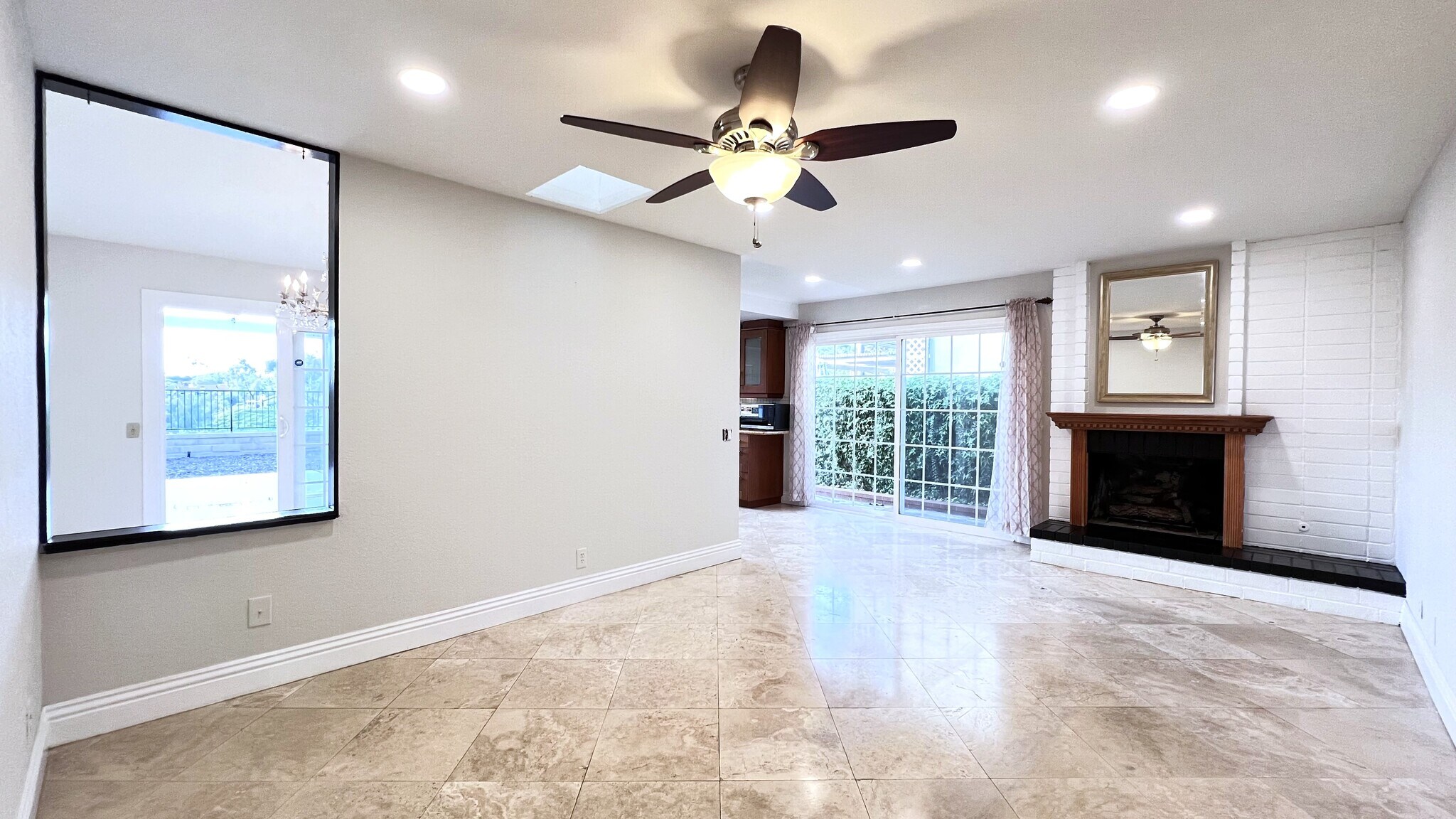 Building Photo - 28141 Cascabel