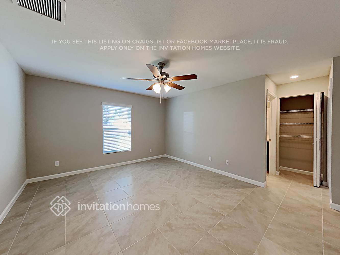 Building Photo - 150 SW Milburn Cir