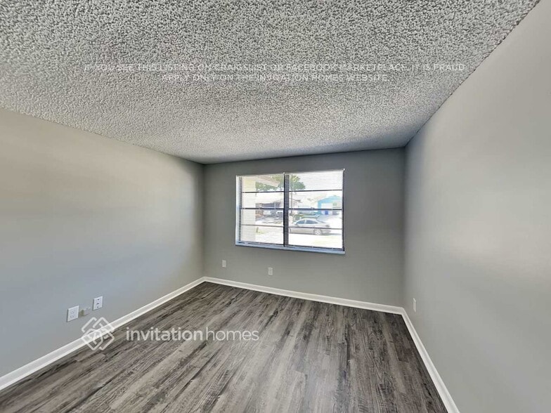 Building Photo - 7002 Almendariz Way