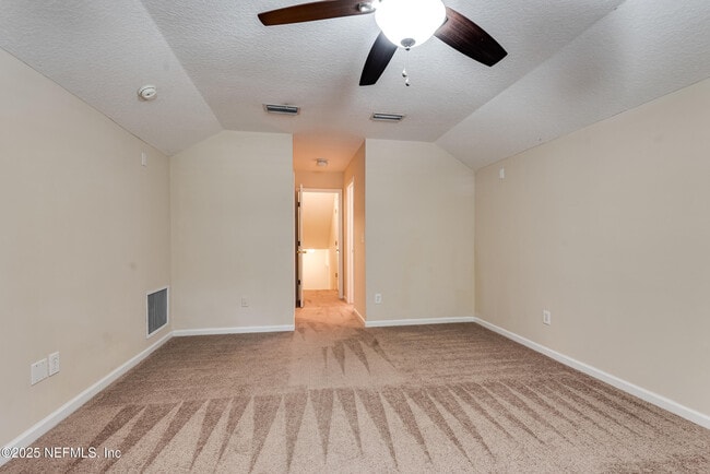 Building Photo - 14000 Red Rock Lake Dr
