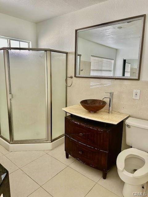 Building Photo - 13652 Edwards St