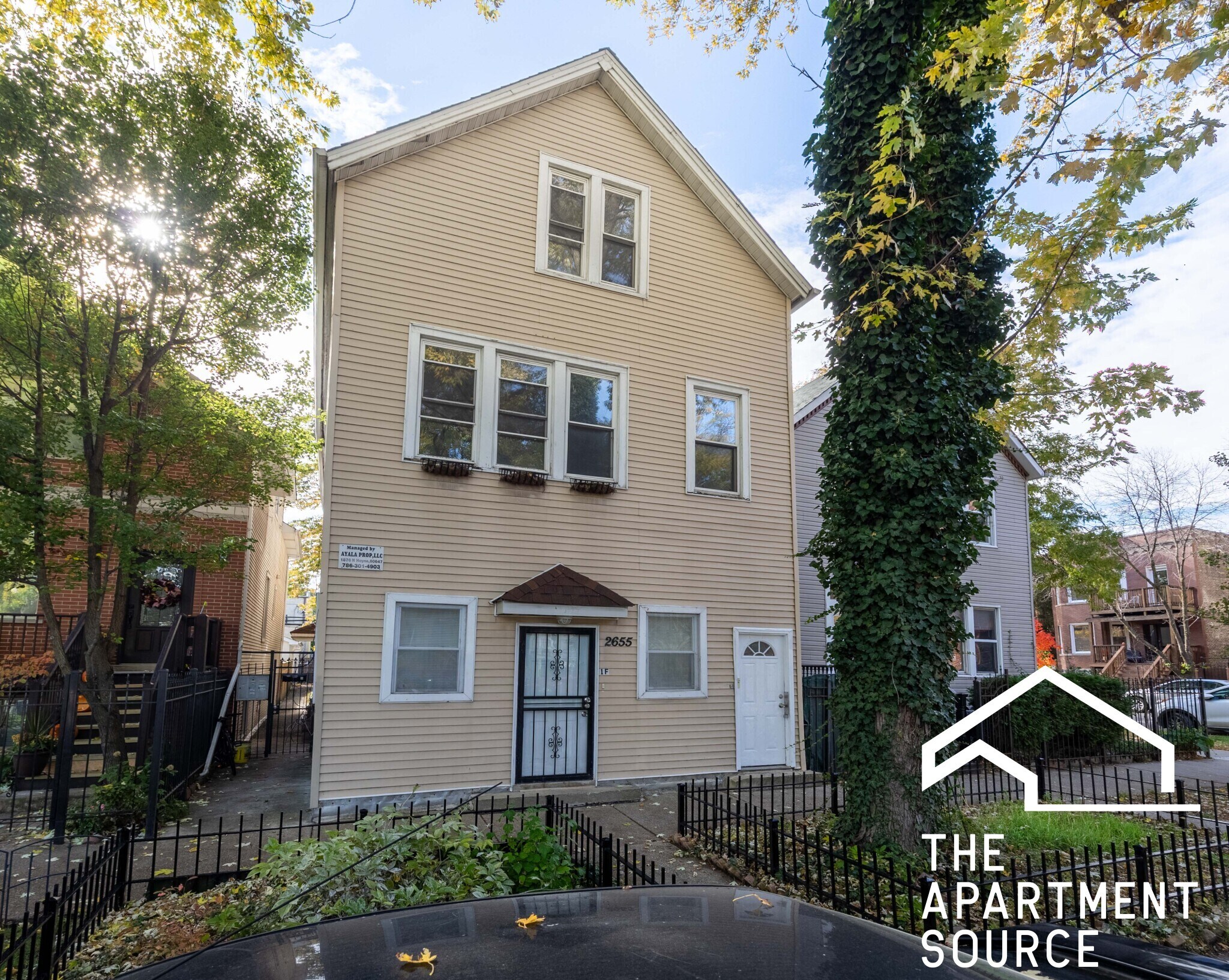 Building Photo - 2655 W Homer St