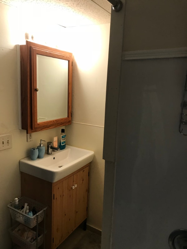 Building Photo - 49 Cedar St