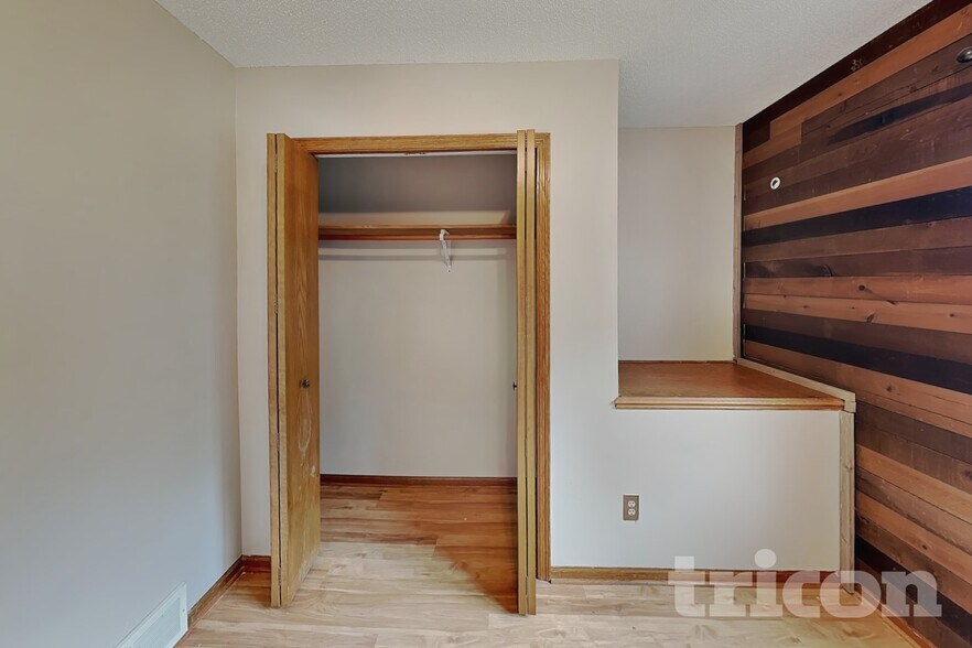 Building Photo - 7429 Chesham Ln