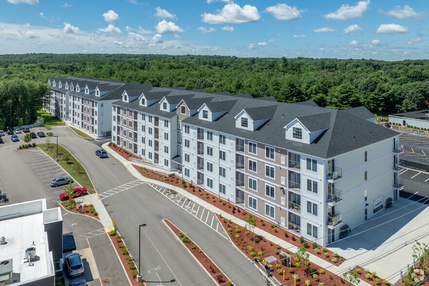 Primary Photo - Taj Estates of Franklin