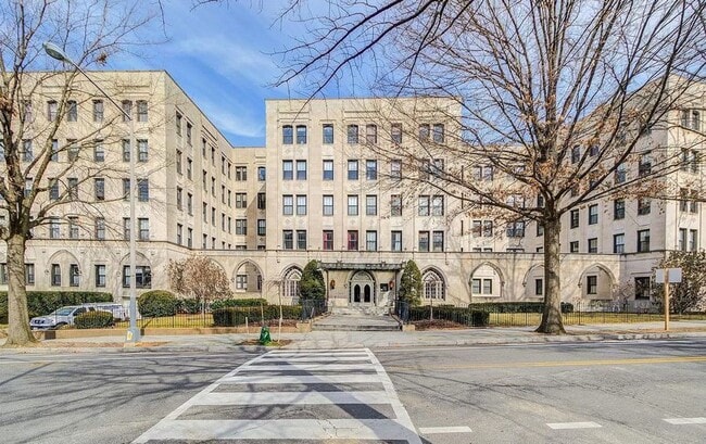 Building Photo - 1613 Harvard St NW