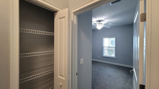 Building Photo - 1088 NW 126 Way