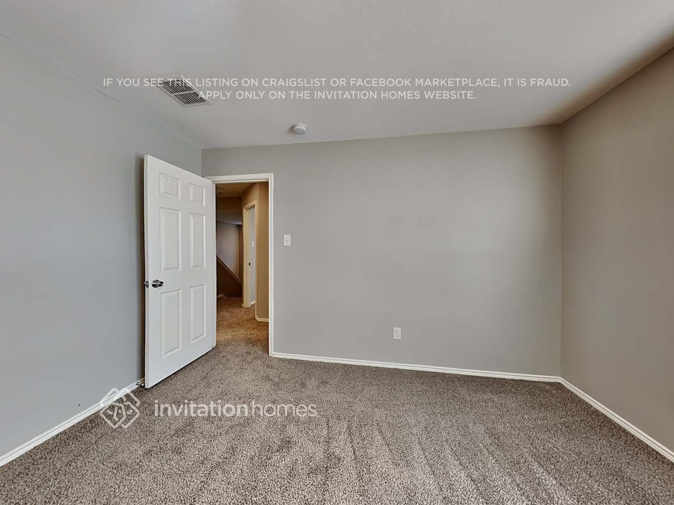 Building Photo - 136 Rolling Hills Pl