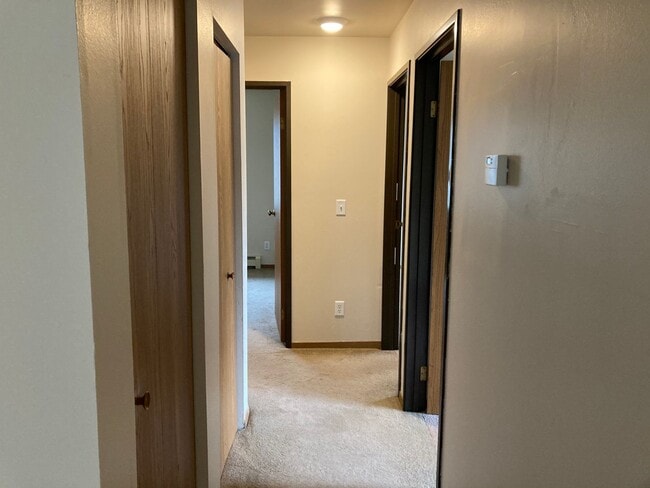 Building Photo - 1170 Dodds Dr