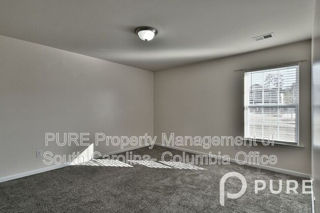 Building Photo - 161 Crimson Queen Dr