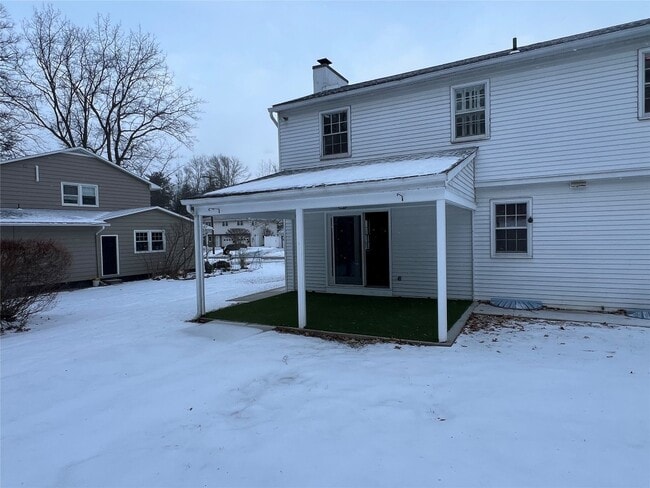 Building Photo - 2444 Rhonda Dr