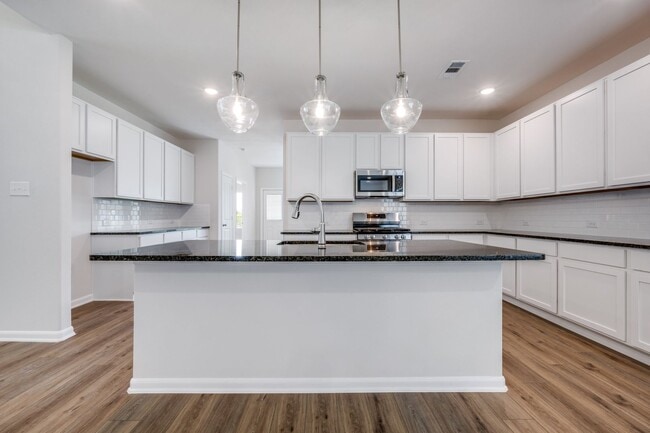 Building Photo - 4013 Bluestem Blvd