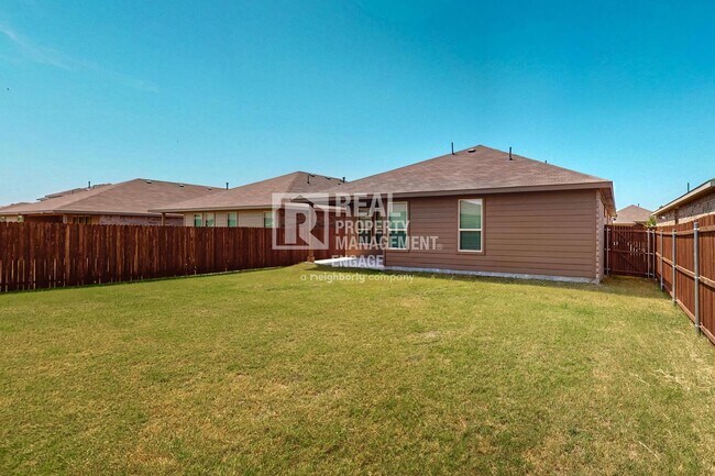 Building Photo - Gorgeous 3 Bedroom Home with Appliances Available for Rent in Haslet, TX!