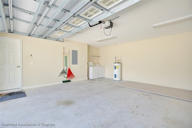 Building Photo - 4103 Bogey Blvd