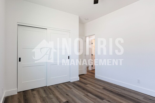 Building Photo - Brand New Home with Beautiful Updates!
