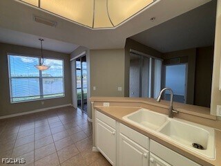 Building Photo - 2615 Somerville Loop