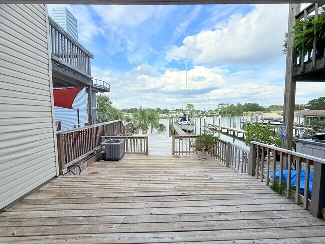 Building Photo - Waterfront Living with Private Boat Slip