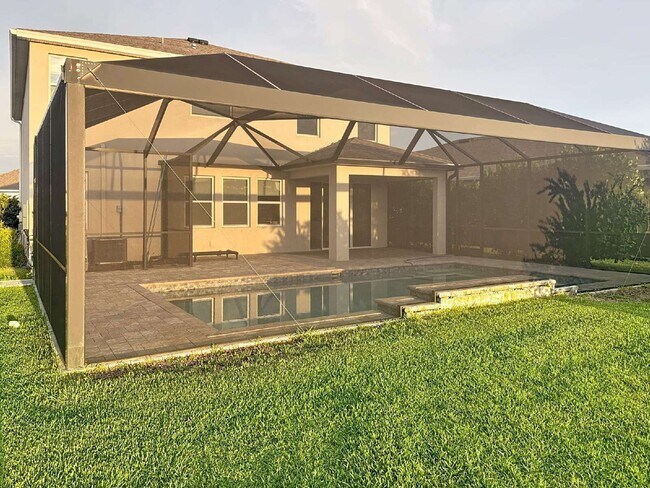 Building Photo - 12657 Promenade Estates Blvd