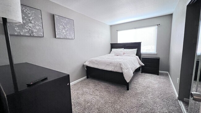 Building Photo - 3376 Hartselle Way
