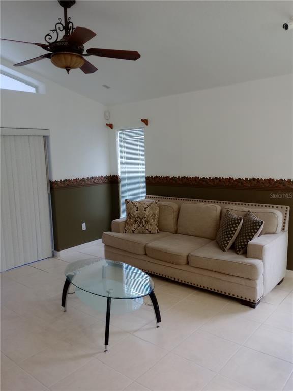 Building Photo - 10121 Doriath Cir