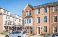 Building Photo - 907 S Macon St